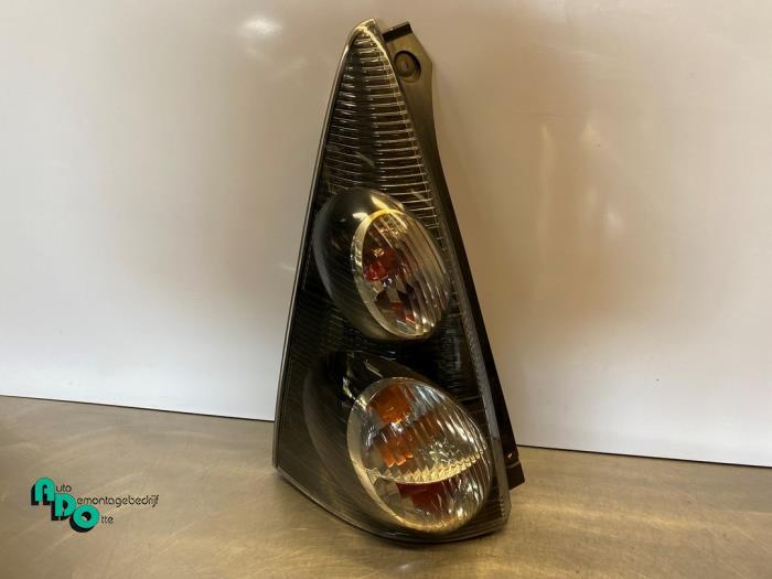 Feu arrière gauche d'un Citroen C1 (C1 05-), Autos : Pièces & Accessoires, Éclairage, -, 3 mois de garantie, Utilisé, -
