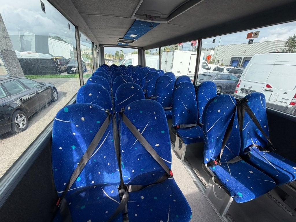 Mercedes Vario 0813 (Stock ID 47527) — 22