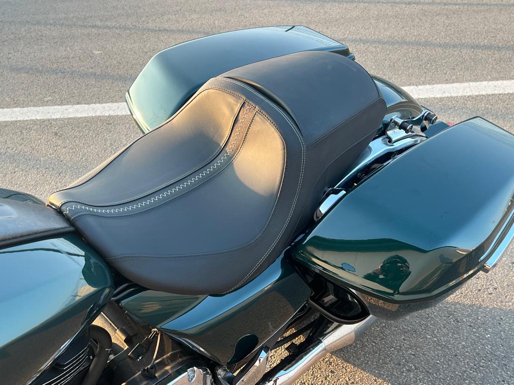 STREET GLIDE - Dr. Jekkil en Mr Hyde - 21% BTW -, Motoren, Motoren | Harley-Davidson, 2 cilinders, Chopper, Bedrijf, 1900 cc