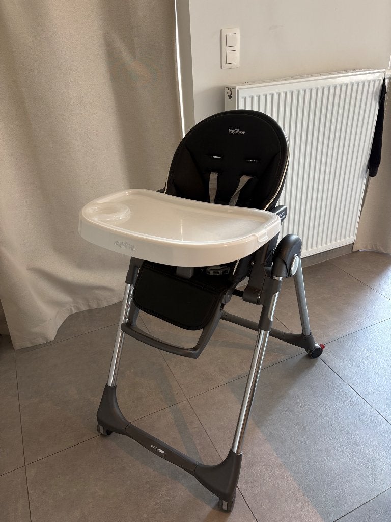 Eetstoel baby peg perego, Kinderen en Baby's, Kinderstoelen, Ophalen, Gebruikt, Inklapstoel, Aanschuifbaar