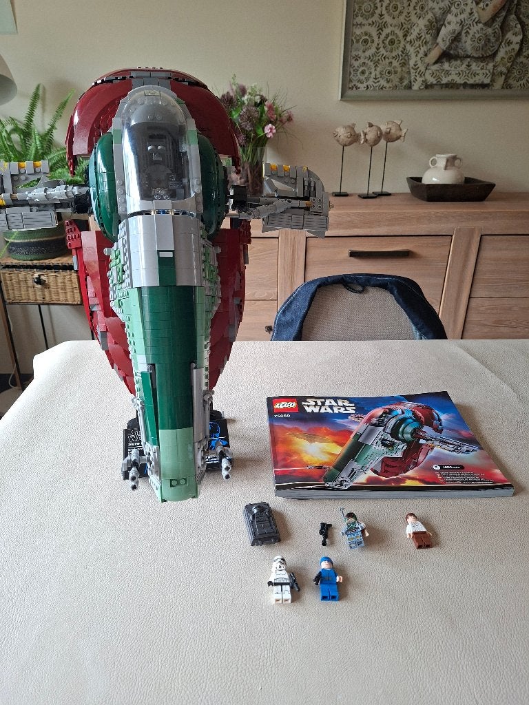 LEGO Star Wars 75060 Slave I, Enfants & Bébés, Lego, Ensemble complet, Comme neuf, Complet