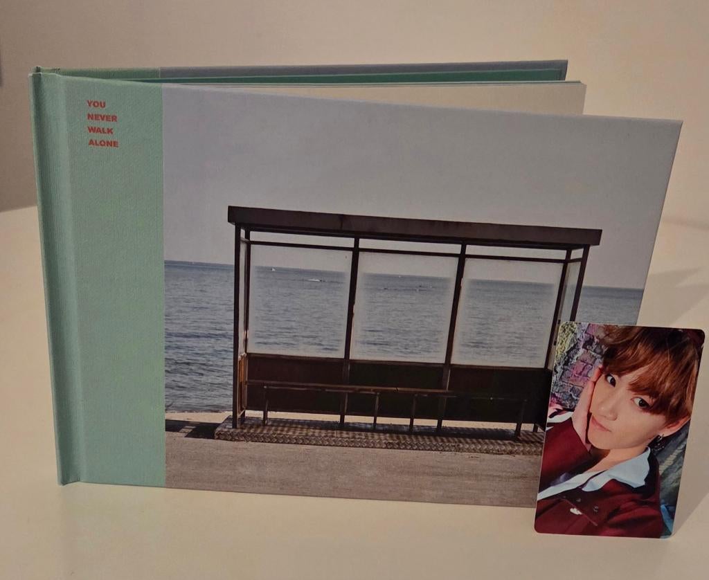 BTS You Never Walk Alone, Ophalen of Verzenden, 2000 tot heden, Zo goed als nieuw