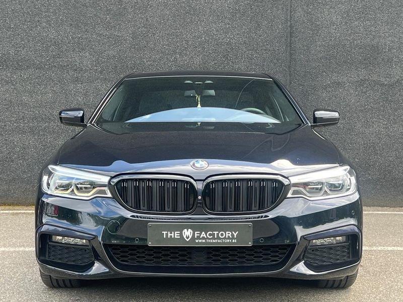 BMW Série 5, Autos, BMW, Cuir, 215 kW, Noir, Automatique