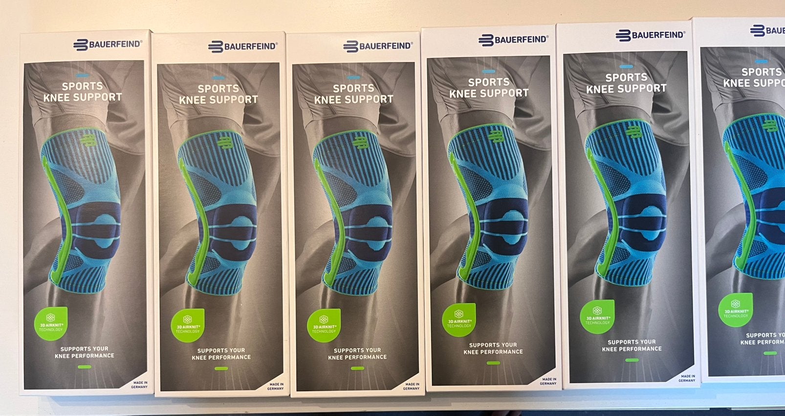 6x Nieuwe Bauerfeind Sport Kniebrace – Origineel – M & XL, Diversen, Ophalen of Verzenden, Nieuw