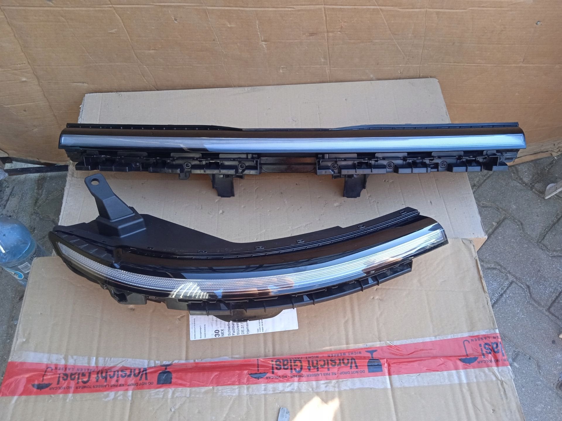 Phare gauche Hyundai Staria 92208CG000, Heolleung-ro 12
06797  Seoul, Info@hyundai.com, Utilisé, Hyundai