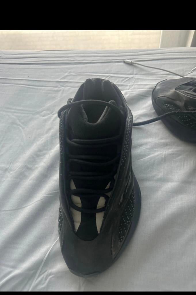 Schoenwn yeezys, Enlèvement ou Envoi, Comme neuf