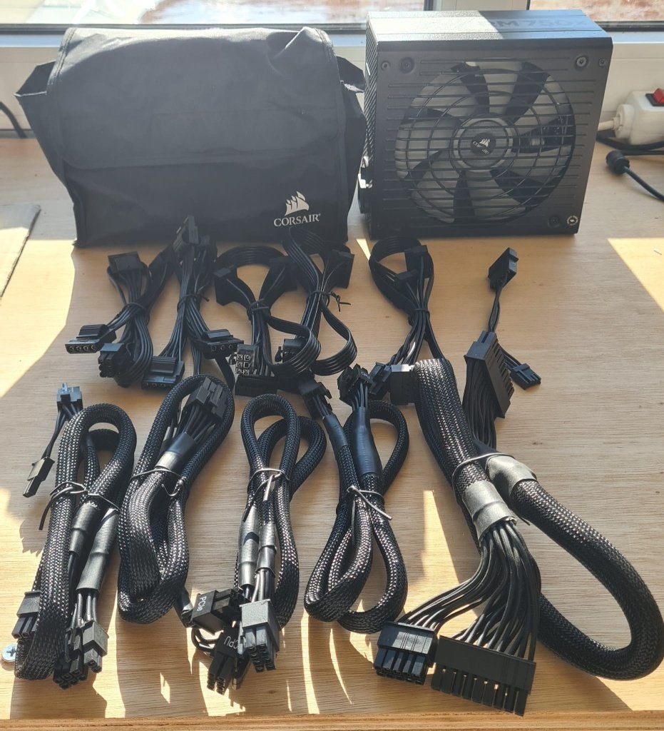 Bloc d'alimentation modulaire Corsair 750 W, Enlèvement ou Envoi, Utilisé