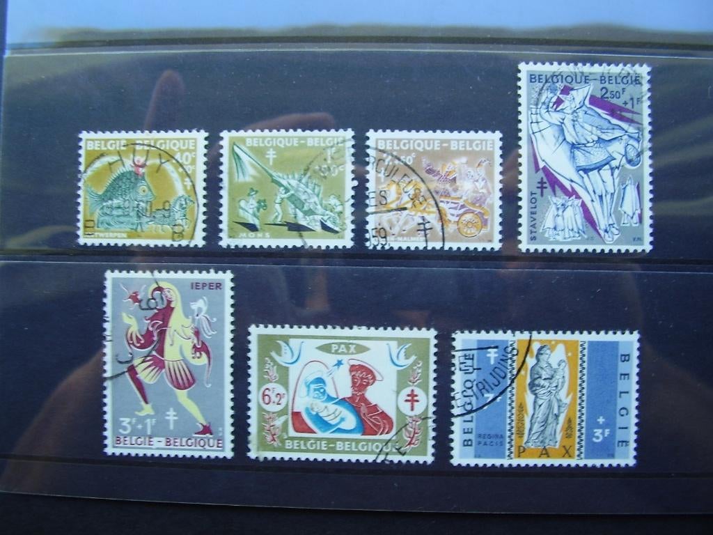 1114/20 gest. - Folklore III - 1959 - G023, Ophalen of Verzenden, Gestempeld