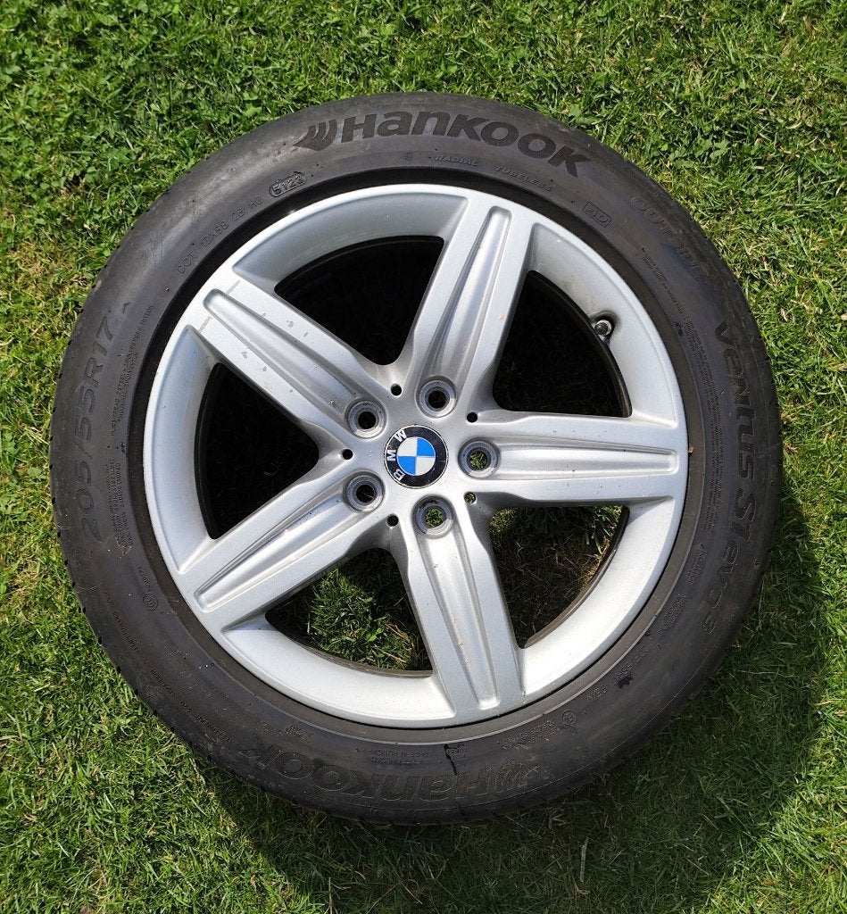 4 BMW velgen en banden, Ophalen, Gebruikt, 17 inch, 205 mm