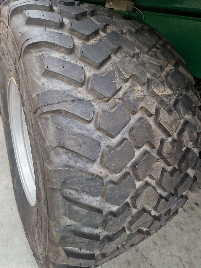 roues  710/50 R26.5, Enlèvement