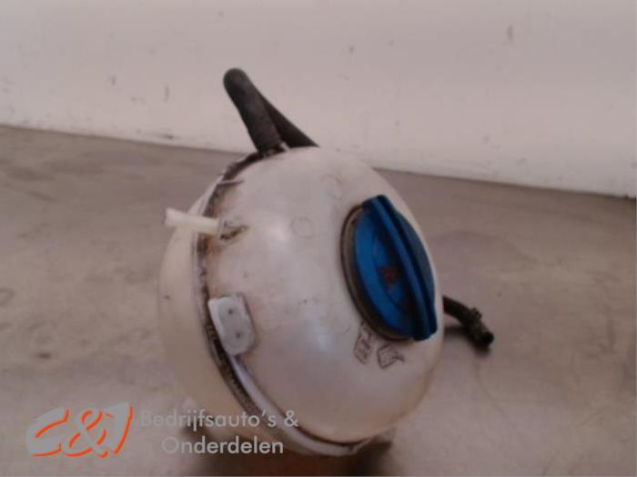 Réservoir d'expansion d'un Volkswagen Transporter, Volkswagen, -, 3 mois de garantie, Utilisé