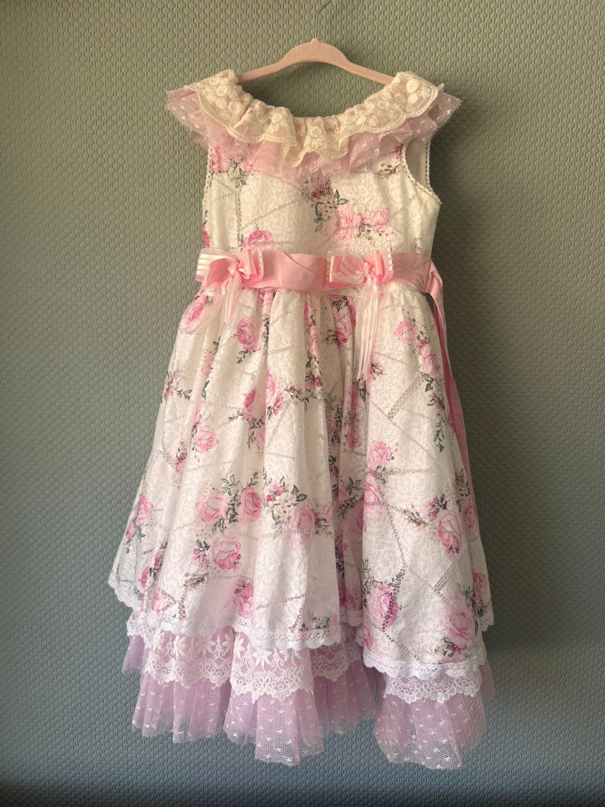 Mooie feestjurk voor meisje, Kinderen en Baby's, Kinderkleding | Overige, Ophalen, Zo goed als nieuw, Meisje