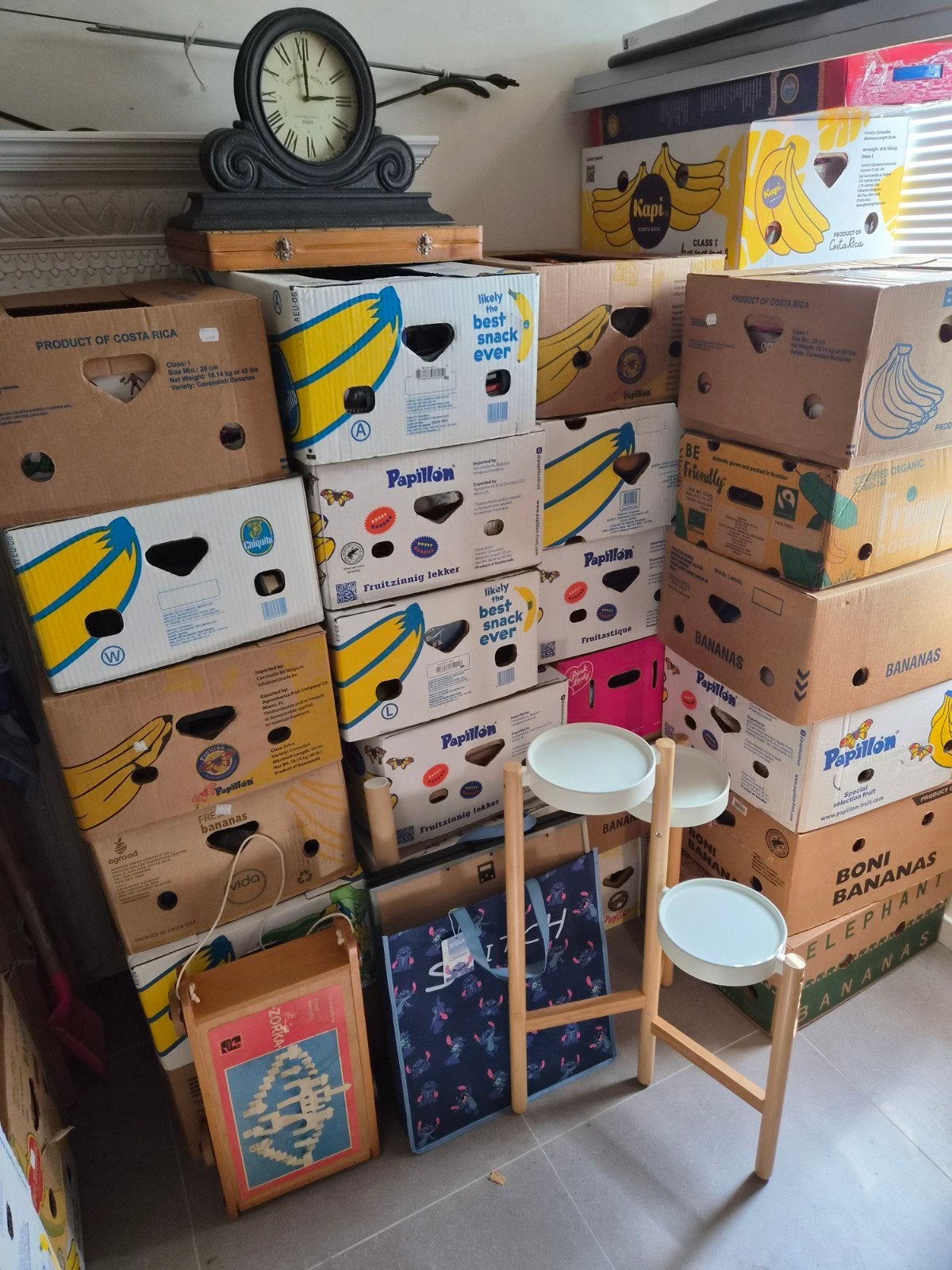 groot lot rommelmarkt gerief 30 dozen, Ophalen
