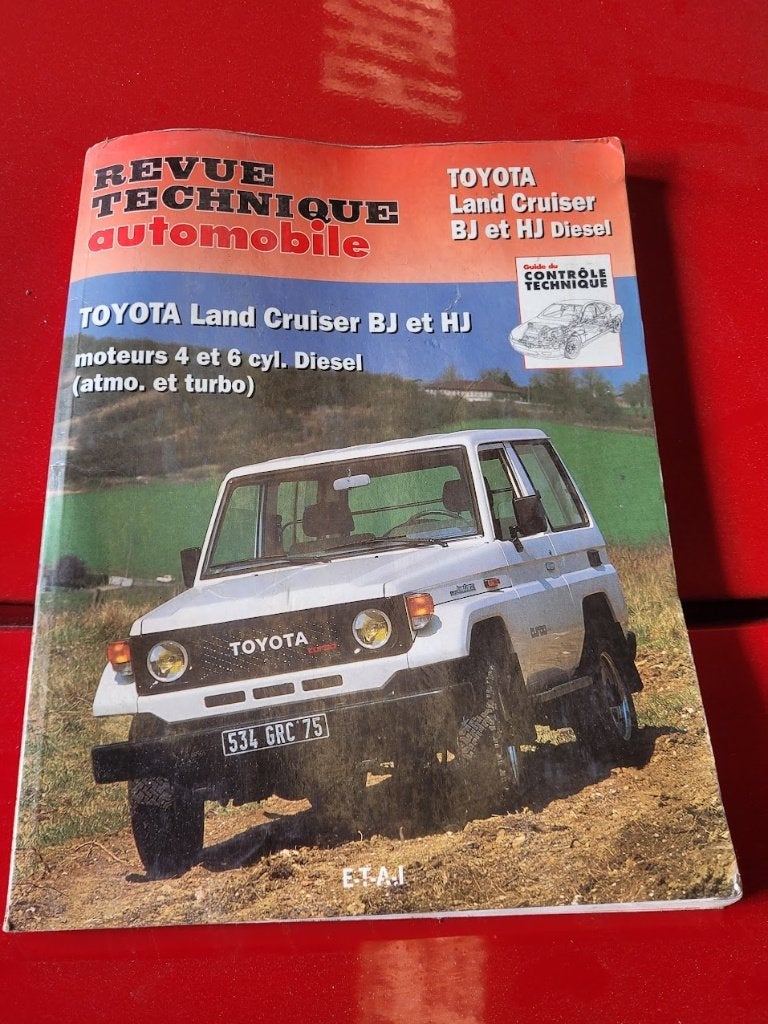Revue technique auto Toyota Land Cruiser BJ & HJ, Ophalen of Verzenden, Zo goed als nieuw, Toyota