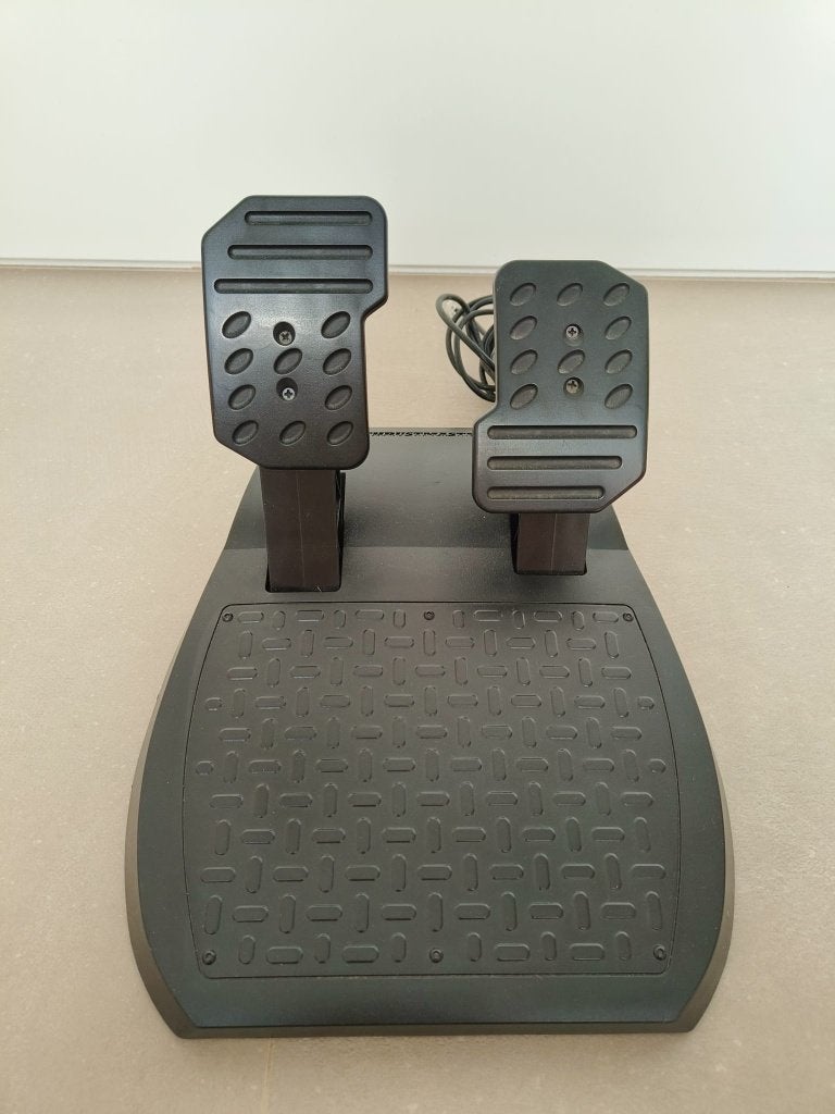 Thrustmaster 2-pedal pedal set, Thrustmaster, Enlèvement ou Envoi, Utilisé, Autres types