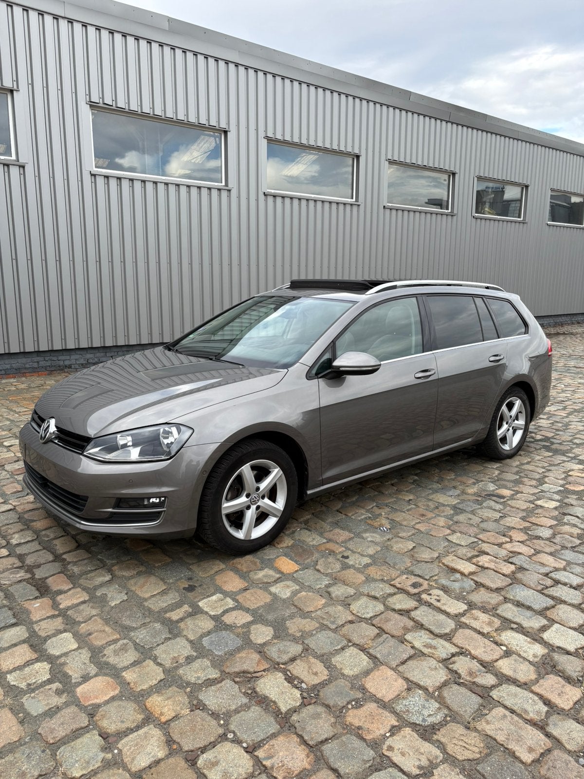 Volkswagen Golf Variant 1.4 TSI 140ch 1er propriétair, Autos, Volkswagen, Particulier, Golf, Attache-remorque, Essence, Euro 5