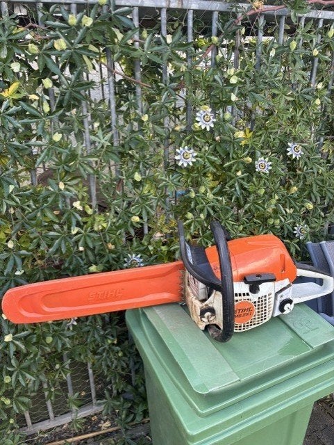 tronçonneuse MS251, Enlèvement, Comme neuf, Autres types, Stihl