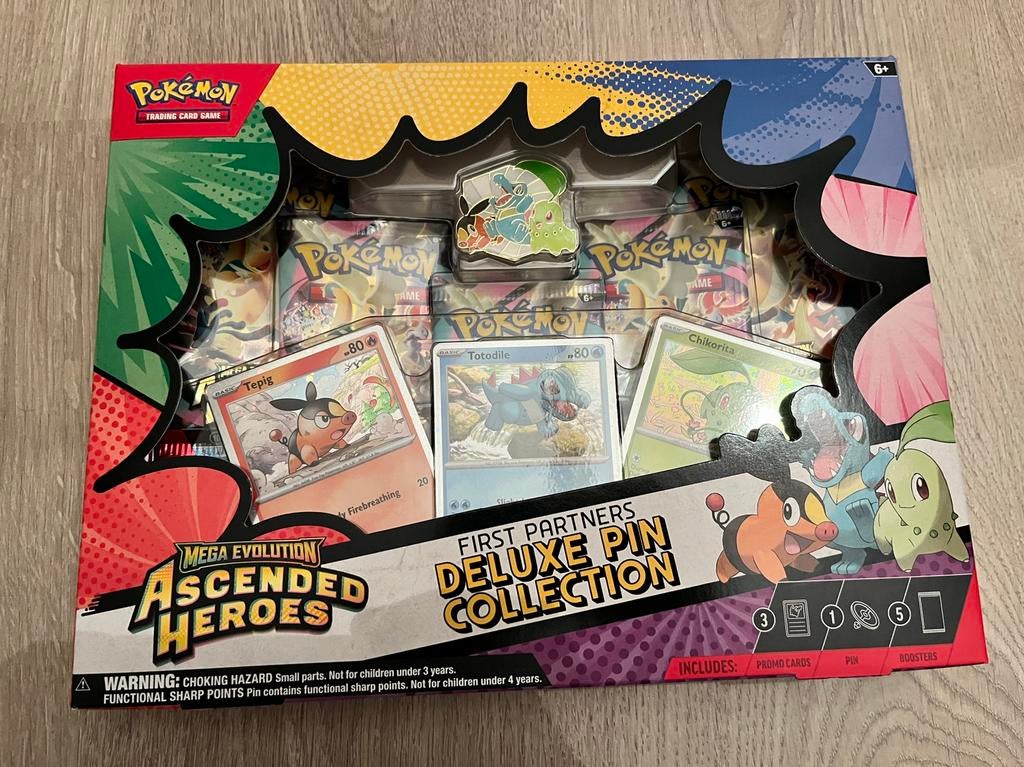 Ascended Heroes Deluxe Pin Box Sealed - ENG Pokémon, Enlèvement ou Envoi, Neuf, Booster box, Foil