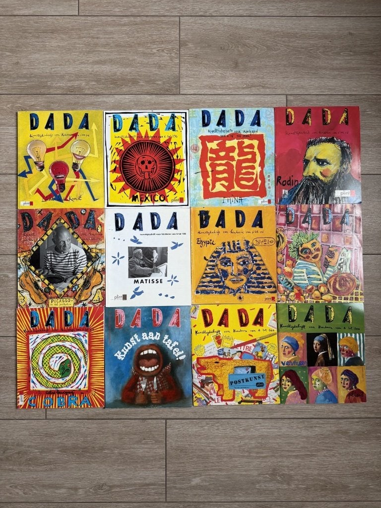 12 vintage DADA kunsttijdschriften (jaren 90), Ophalen of Verzenden, Zo goed als nieuw, België