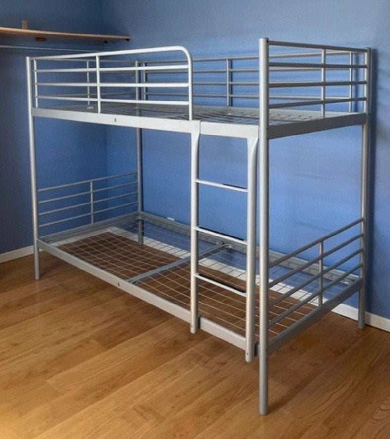 lit ikea superposé, Enlèvement