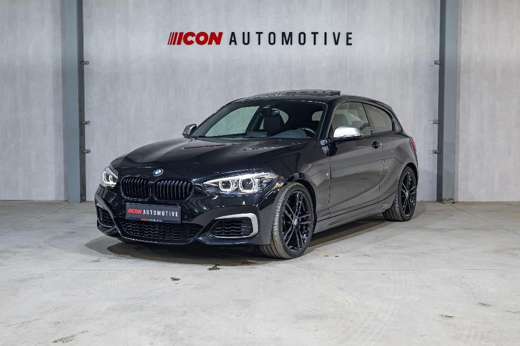 BMW F21 M140i - PANO | XDRIVE | LED | NAVPRO | HIFI |, Autos, Cuir, Achat, Euro 6, 0 kg