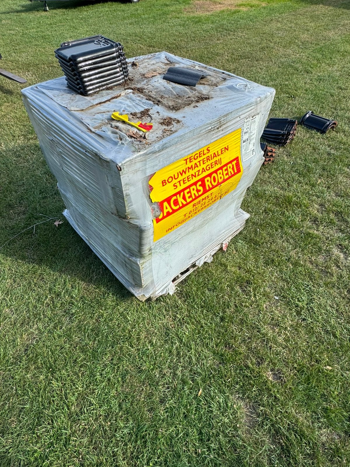 Dakpan Koramic 993 stormpan, zwart geglazuurd, Doe-het-zelf en Bouw, Dakpannen en Dakbedekking, Ophalen, Zwart, Dakpannen