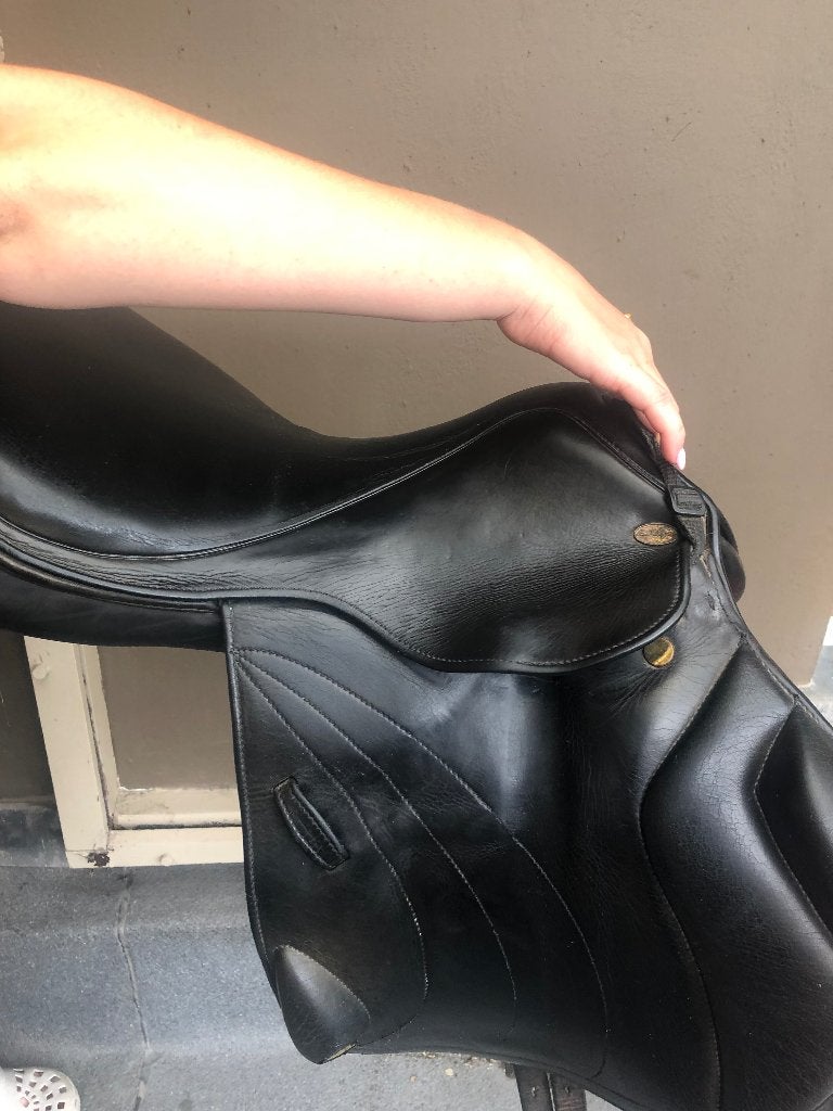 Santa Cruz veelzijdigheidszadel/ crosszadel, Dieren en Toebehoren, Paarden en Pony's | Zadels, Ophalen, L (17.5 inch), Gebruikt