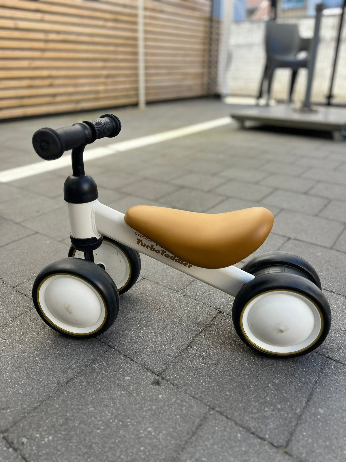 Loopfiets, Fietsen en Brommers, Ophalen, Zo goed als nieuw