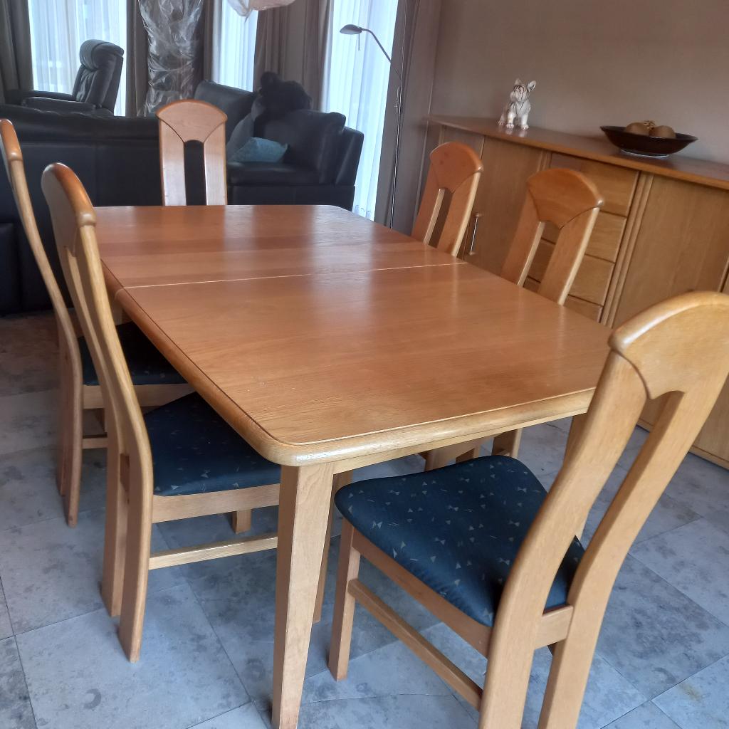 Moderne eetplaats, Enlèvement, Utilisé, Moderne stijl, 4 à 6 chaises