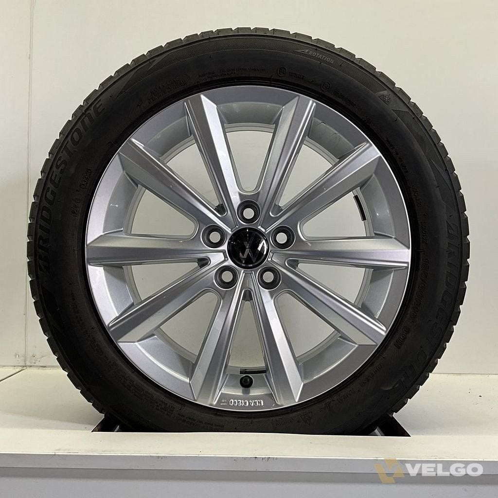 VOLKSWAGEN POLO AUDI A1 MERANO VELGEN SET WINTERBANDEN 16 IN, Autos : Pièces & Accessoires, Pneus et Jantes, Pneus hiver, 16 pouces