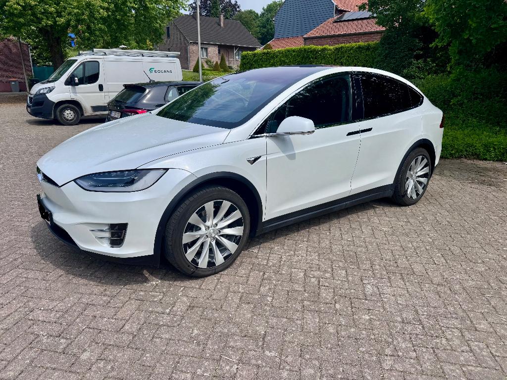 Tesla Model X Long Range (Raven) - 7 zitplaatsen, Auto's, Tesla, Automaat, Model X, Zwart, Parkeerassistent