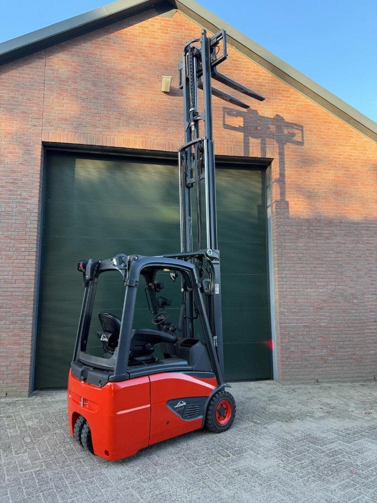 Linde E16C-02 EVO 2019 Triplo elektrische heftruck, Zakelijke goederen, Linde, Heftruck, Ophalen of Verzenden, 1000 tot 2000 kg