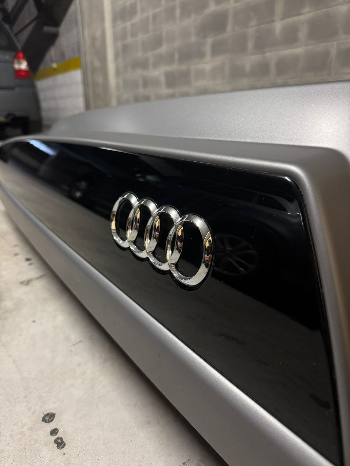 Cofte de toit Audi 360 L, Autos : Divers, Coffres de toit, Enlèvement