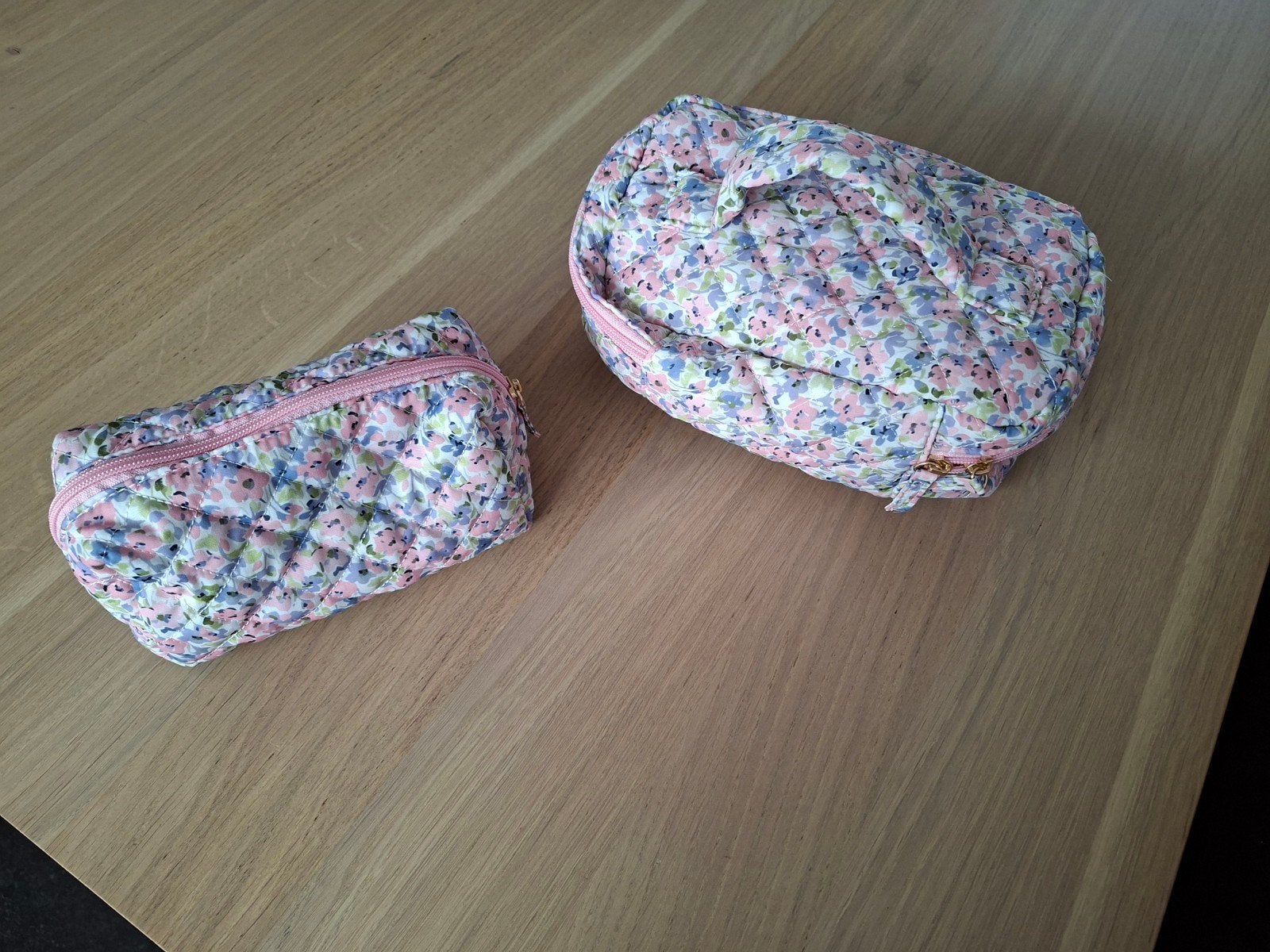 Ensemble de nouvelles trousses de toilette/trousse de toilet, Enlèvement ou Envoi, Neuf