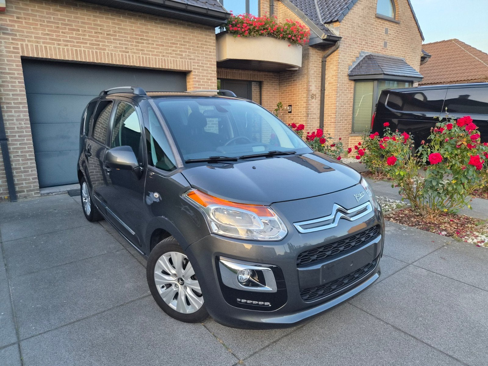 Citroen C3 Picasso 1.6 VTi Exclusive/ CAMERA / CRUISE /AIRCO, Automaat, Euro 5, Monovolume, https://public.car-pass.be/vhr/abe98759-4fca-4732-b328-bdc5cb5d8aa7