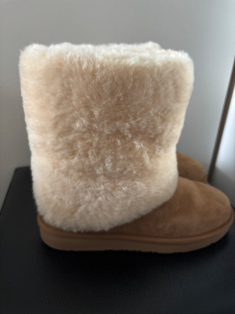 UGG patten chestnut boots 38 als nieuw, Lage of Enkellaarzen, Zo goed als nieuw, Ophalen, ANDERE