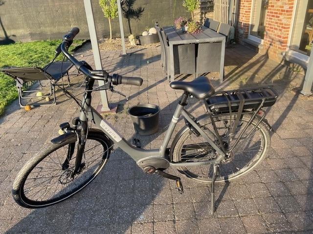 Gazelle Paris c7+ bj 2025 smart amper 650 km MT 57, Fietsen en Brommers, Elektrische fietsen, Zo goed als nieuw, Gazelle, 55 tot 59 cm