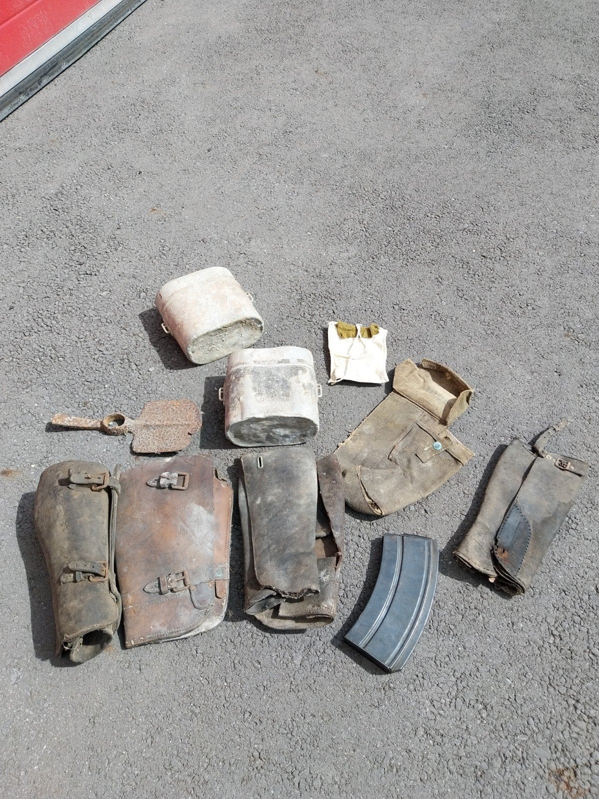 Lot grenier ferme militaria ww1 ww2, Collections, Objets militaires | Général, Enlèvement ou Envoi