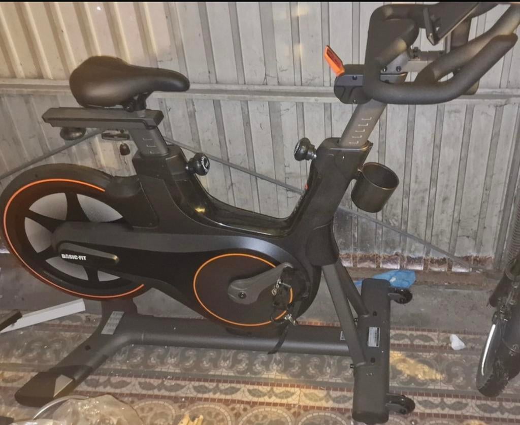 Velo basic fit nouveau, Enlèvement ou Envoi, Comme neuf