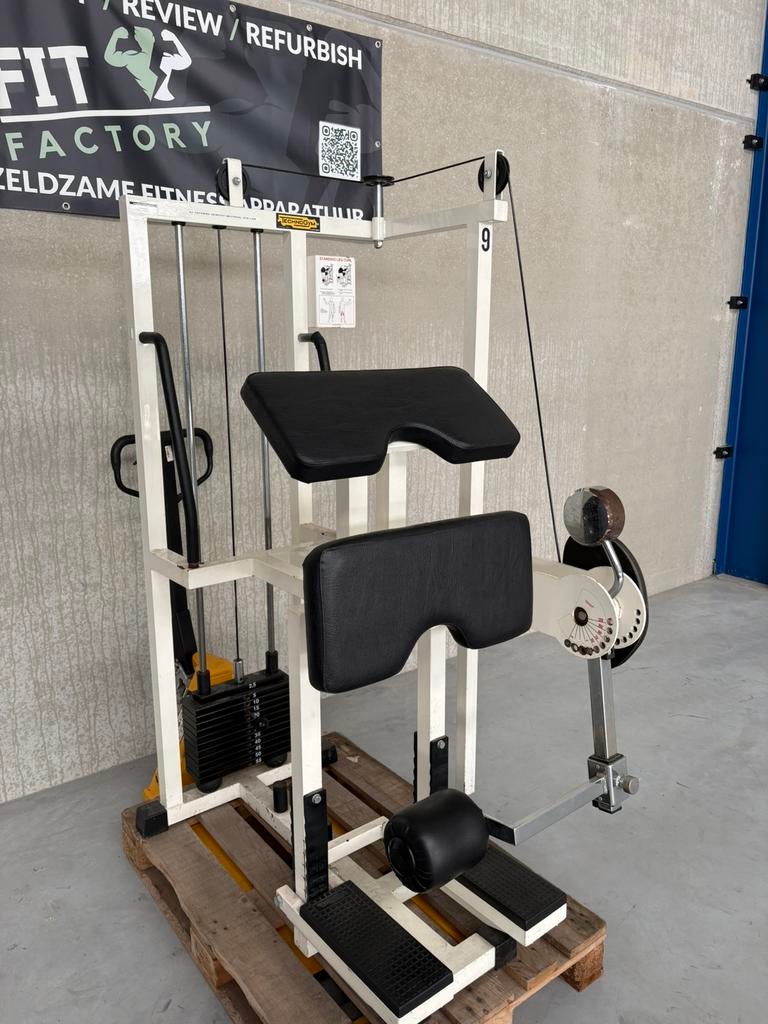 Technogym standing leg curl, Ophalen, Zo goed als nieuw