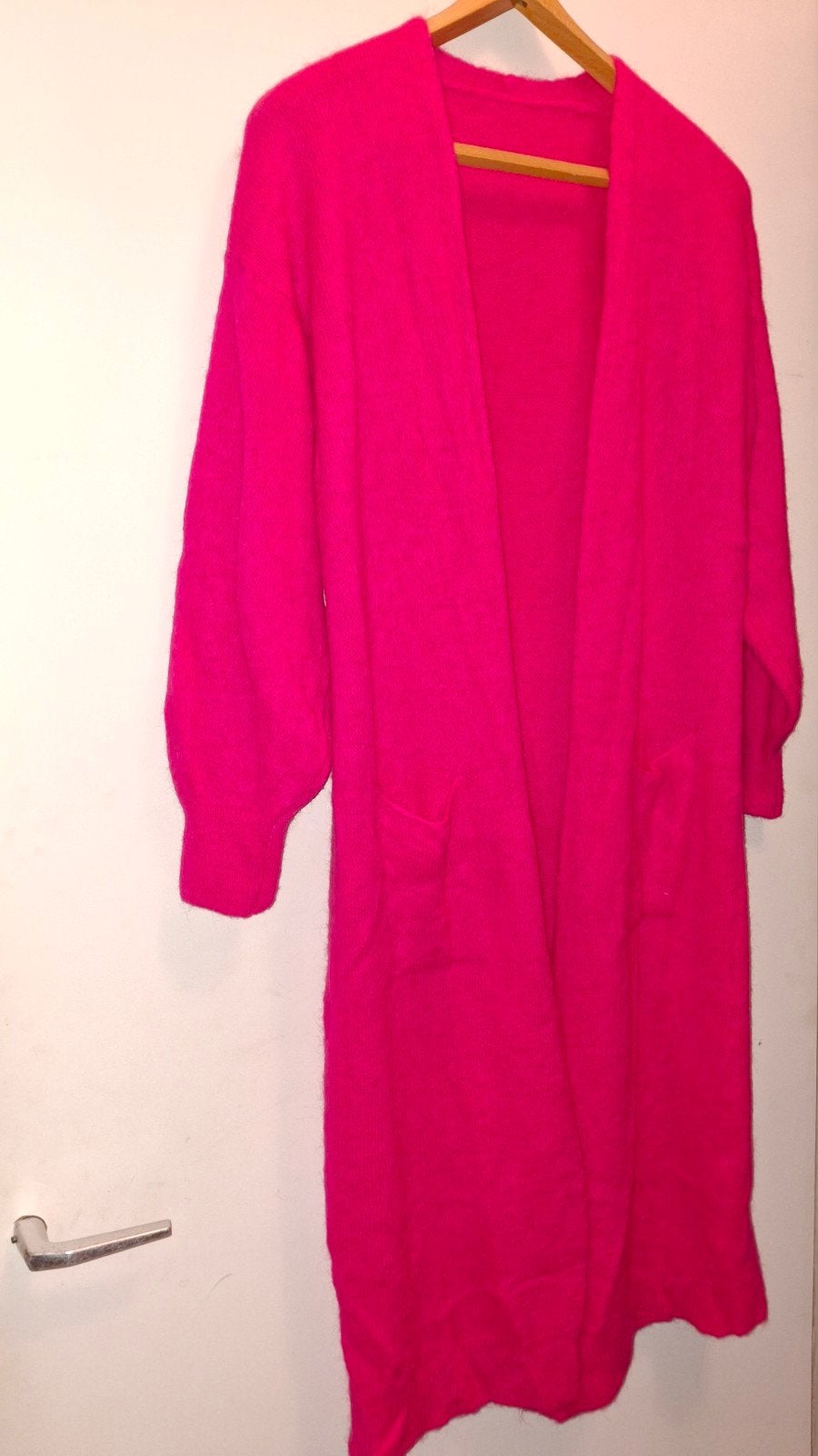 Vest fuchsia, Enlèvement