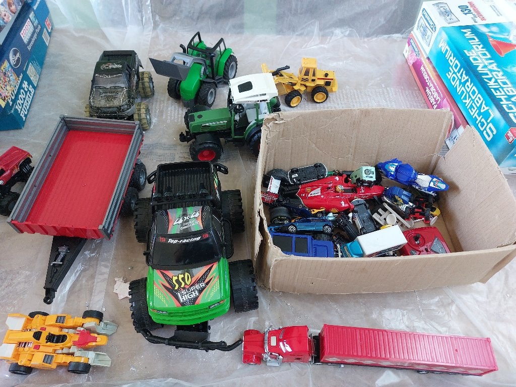 Assortiment autospeelgoed, Ophalen, Gebruikt