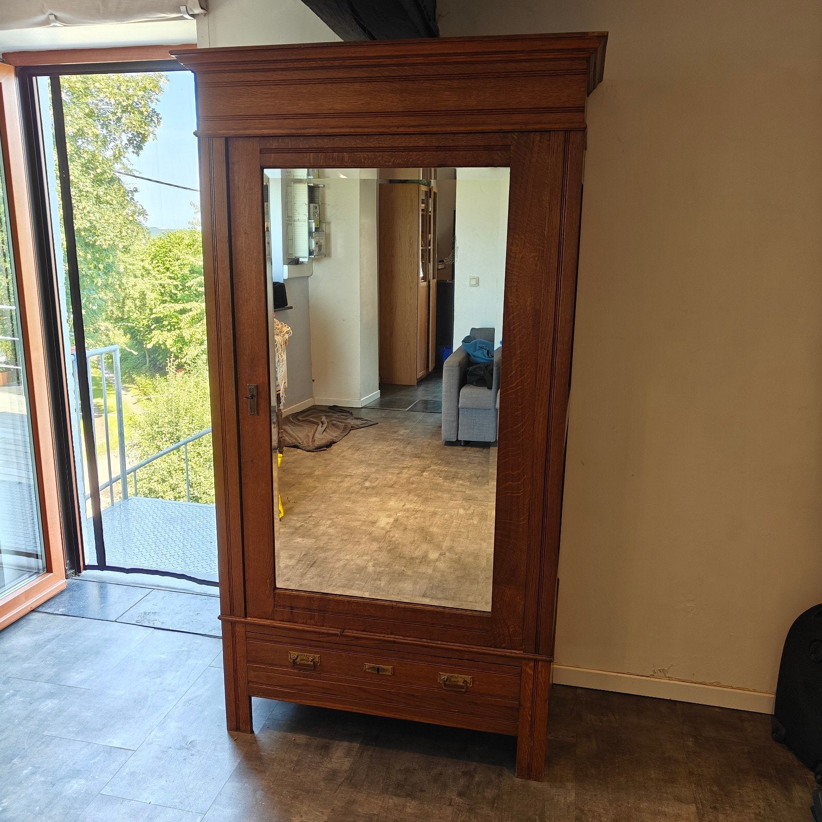 Armoire de rangement + miroir, Enlèvement