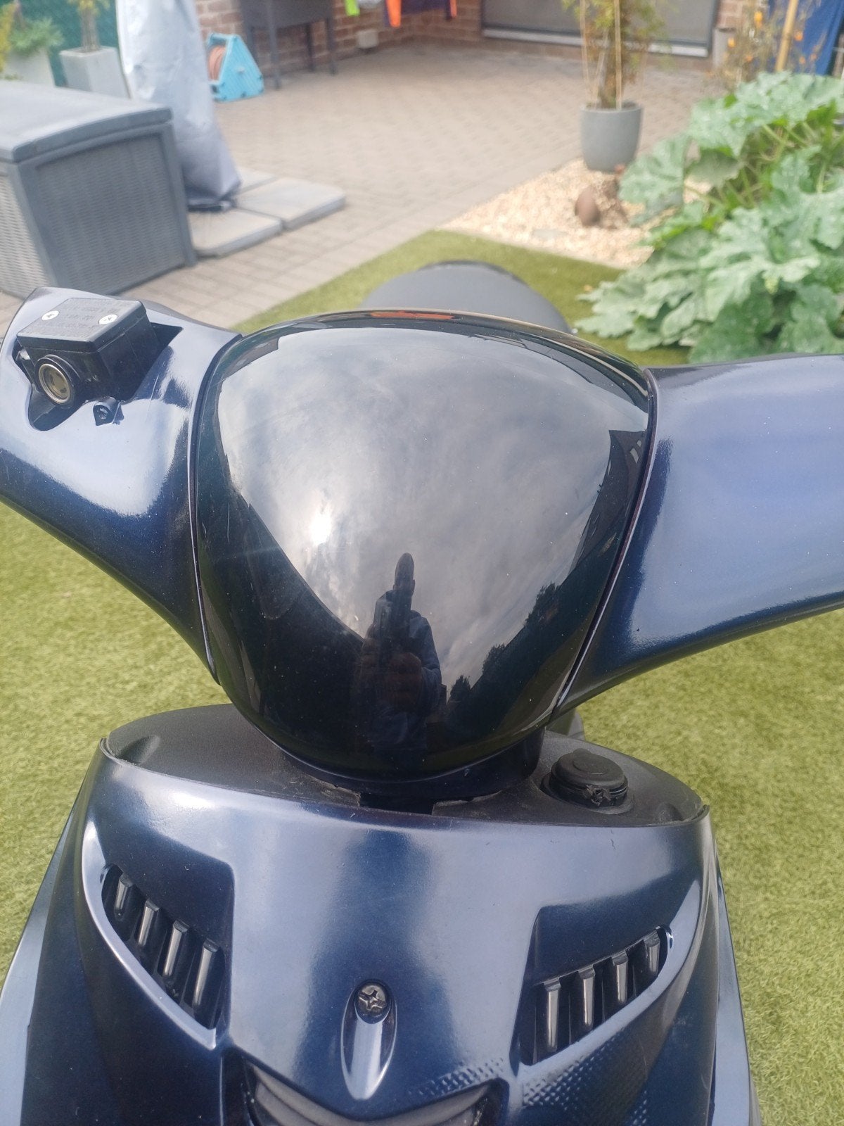 Koplampglas donker smoke piaggio zip, Fietsen en Brommers, Ophalen of Verzenden, Zo goed als nieuw, Koplamp, Piaggio