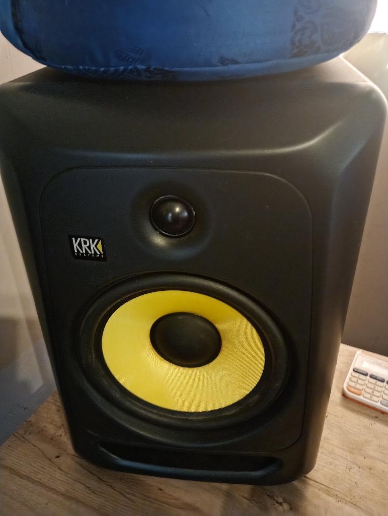 Krk classic 8 set met statieven, Gebruikt, 120 watt of meer, Front, Rear of Stereo speakers, Ophalen