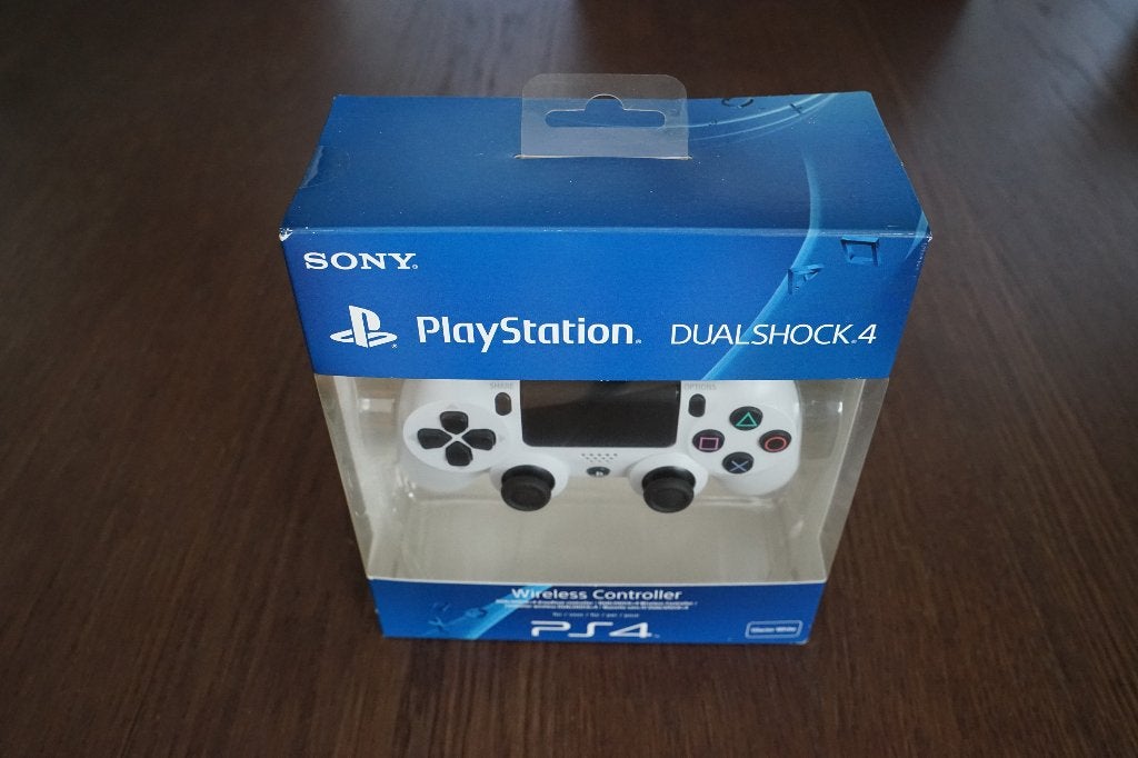 NEUF – PS4 – DualShock 4 Glacier White Controller, Consoles de jeu & Jeux vidéo, Consoles de jeu | Sony Consoles | Accessoires