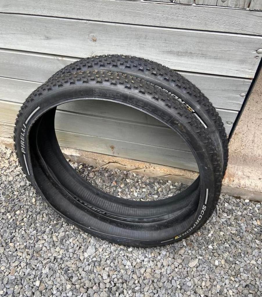 2 pneus pirelli 29X2.6 neufs, Vélos & Vélomoteurs, Vélos Pièces, Enlèvement, Neuf, Pneu