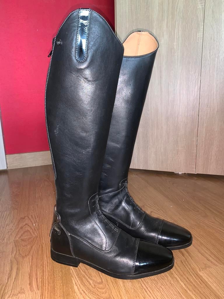 DRESSUURLAARZEN, Ophalen, Zo goed als nieuw