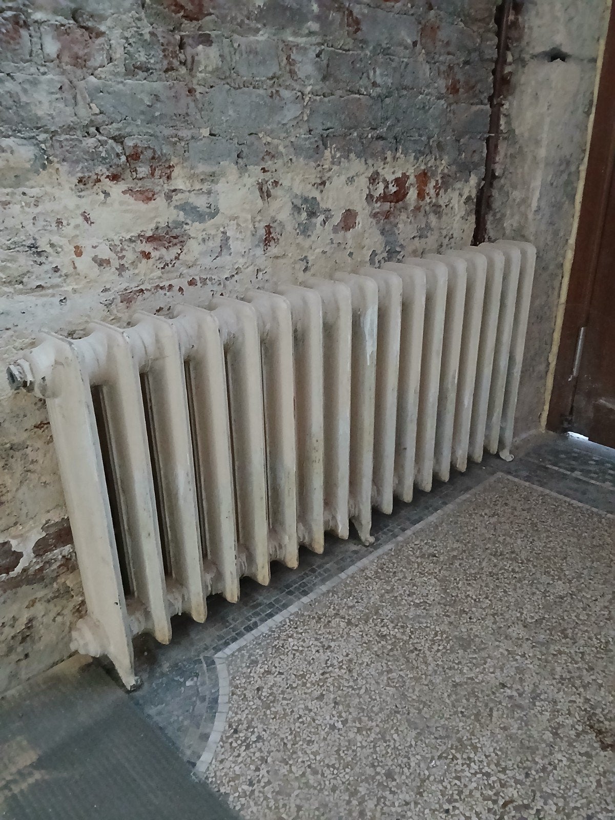 oude radiator, Ophalen, Gebruikt