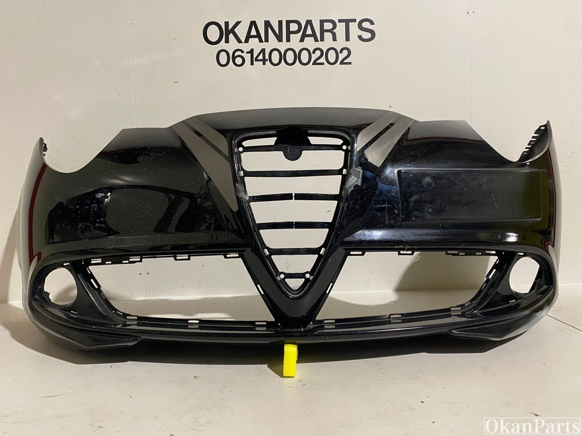 Alfa Romeo MITO pare-chocs avant 156078529, Utilisé, Avant, Pare-chocs